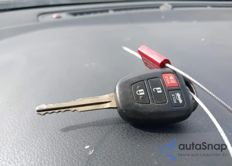 2017 Toyota Corolla Se из США, поврежденный, VIN 5YFBURHE0HP625498